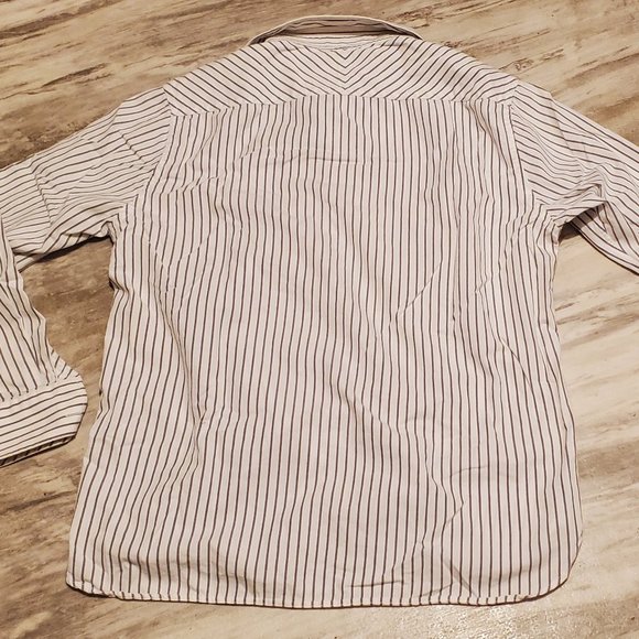 American Eagle casual button up shirt - Picture 9 of 9